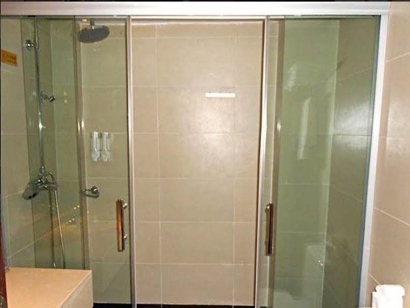 Ningbo Qingqishi Holiday Hotel Bagian luar foto